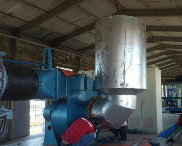 �L�C����